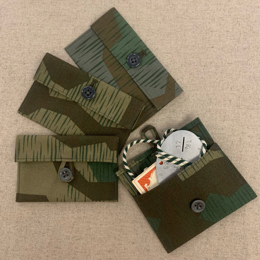 Personal item pouch