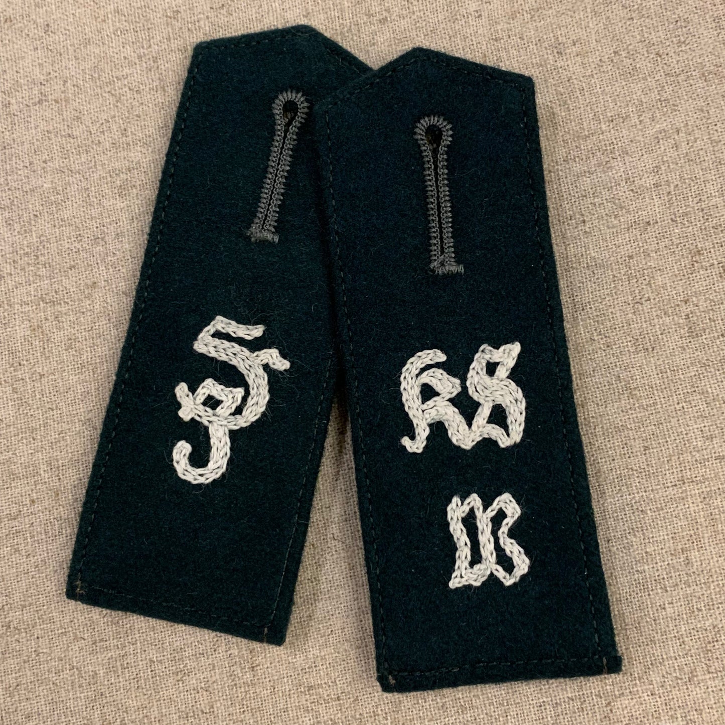 Special embroidered Shoulderboards