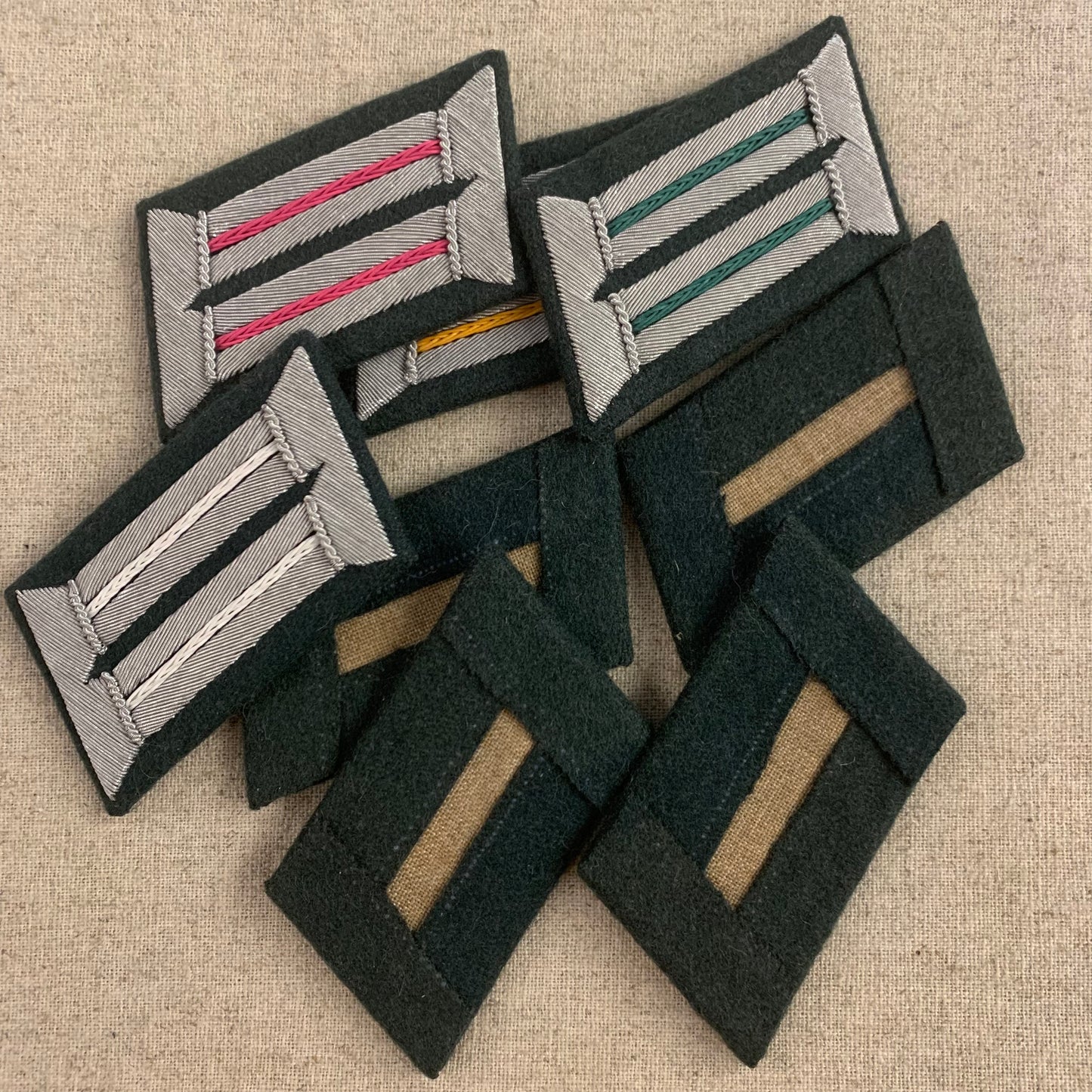 Officer collar tabs
