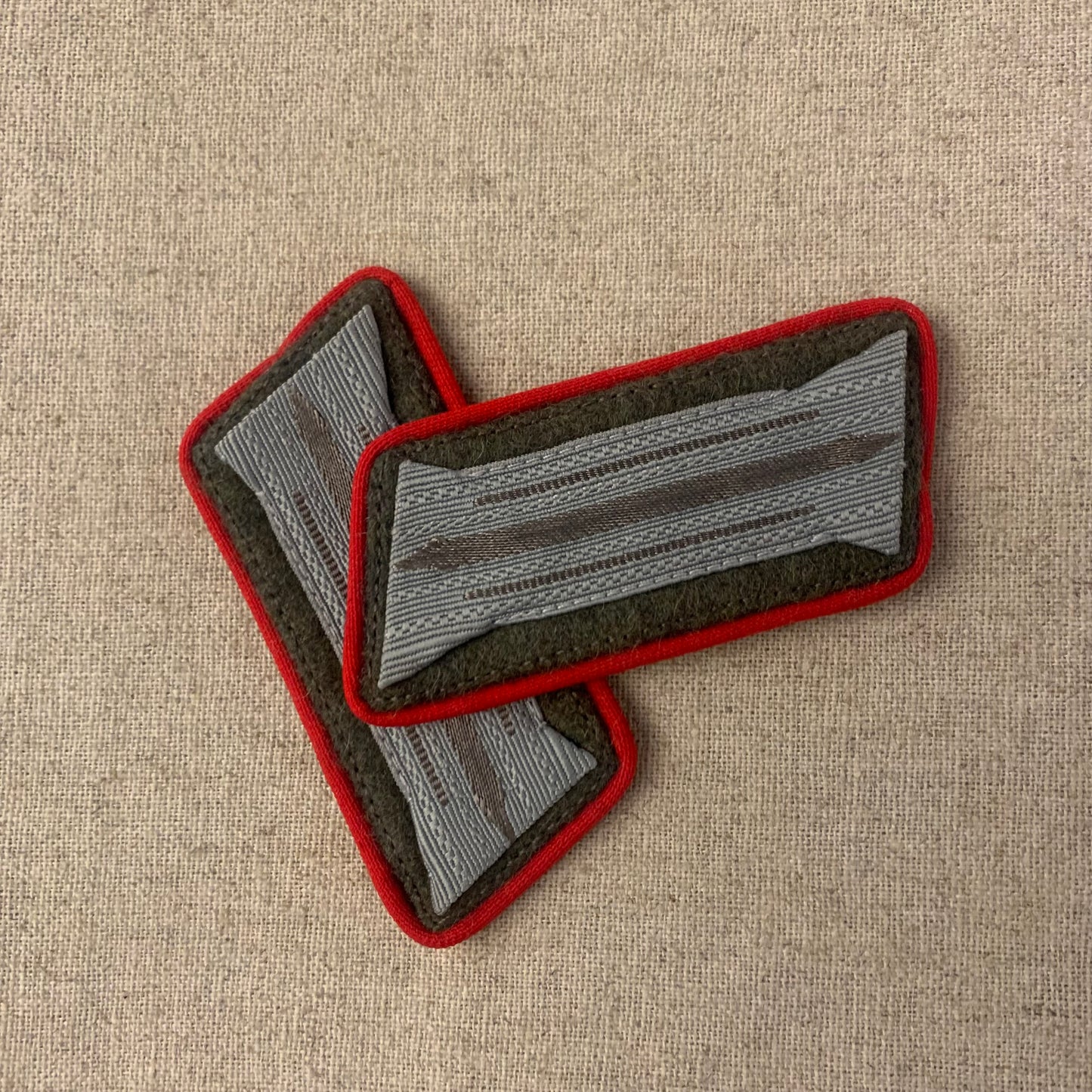 Sturmgeschütz collar tabs