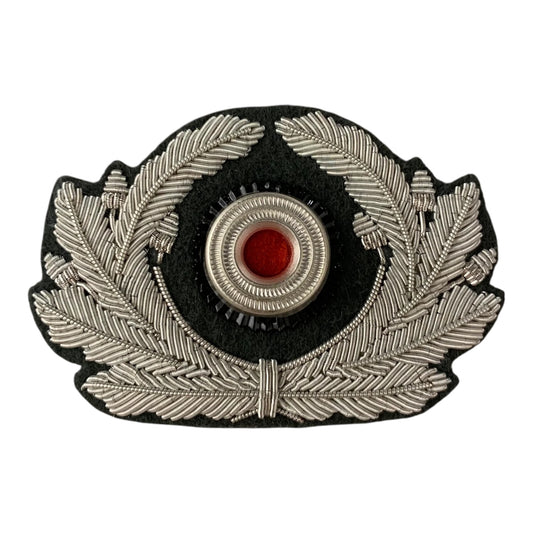 First pattern Heer visor wreath